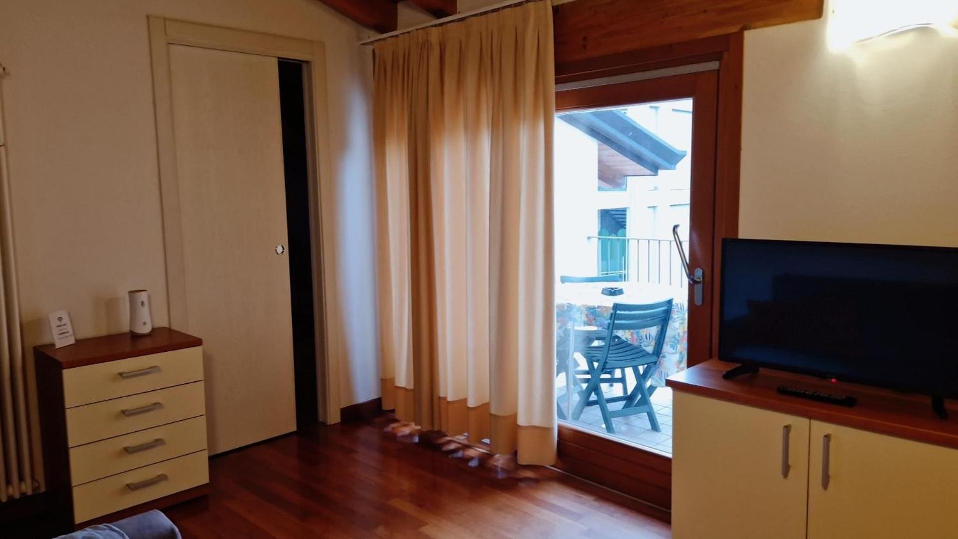 Apartments Tony In Bardolino Cameră foto
