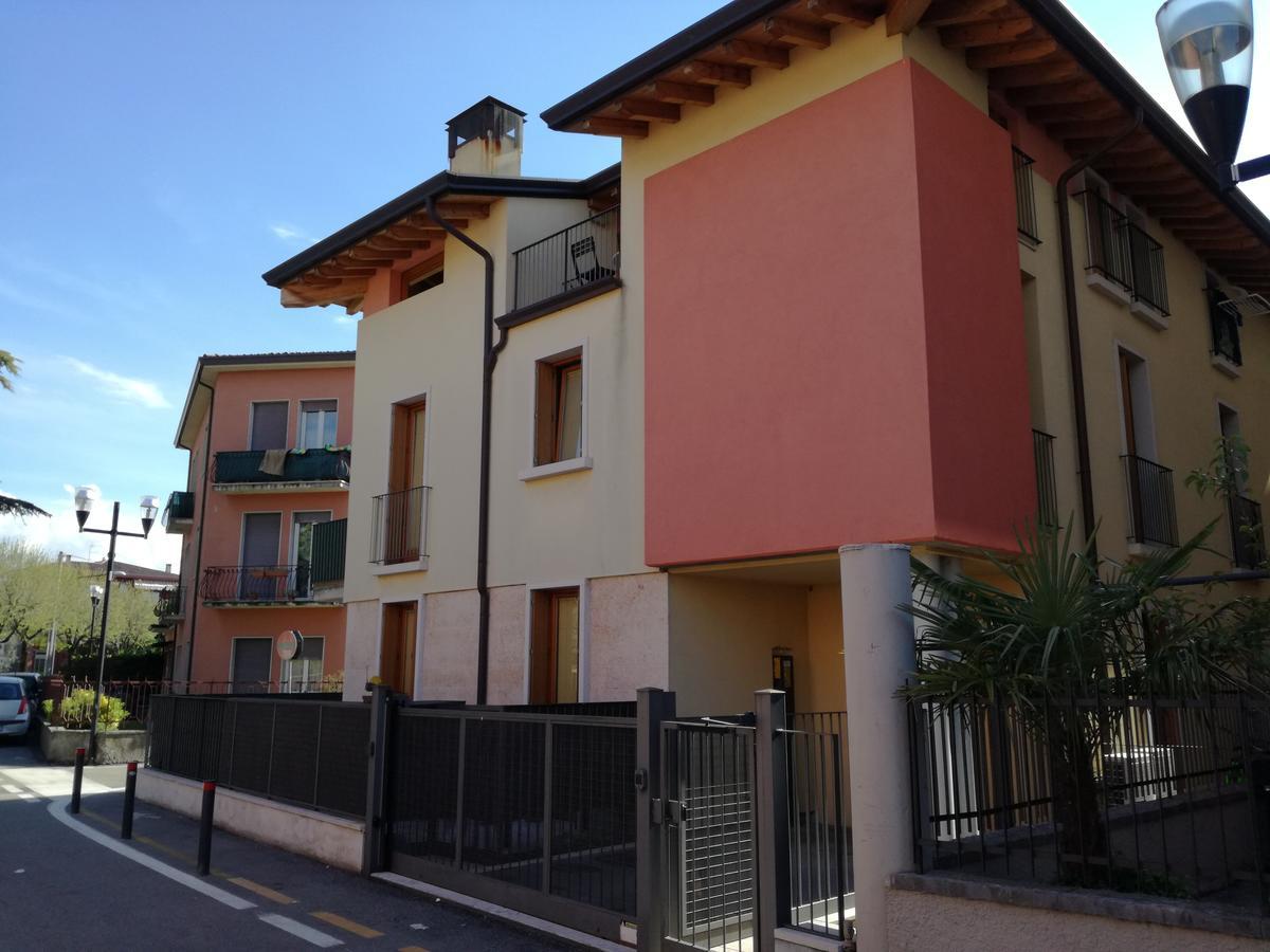 Apartments Tony In Bardolino Exterior foto
